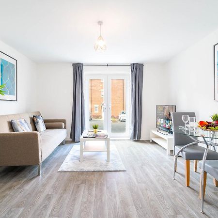 Luxury Apartment - Twin Beds - Selly Oak - Off-Street Parking - Free Netflix & Wifi - Top Rated 9Cc バーミンガム エクステリア 写真