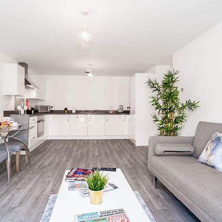 Luxury Apartment - Twin Beds - Selly Oak - Off-Street Parking - Free Netflix & Wifi - Top Rated 9Cc バーミンガム エクステリア 写真