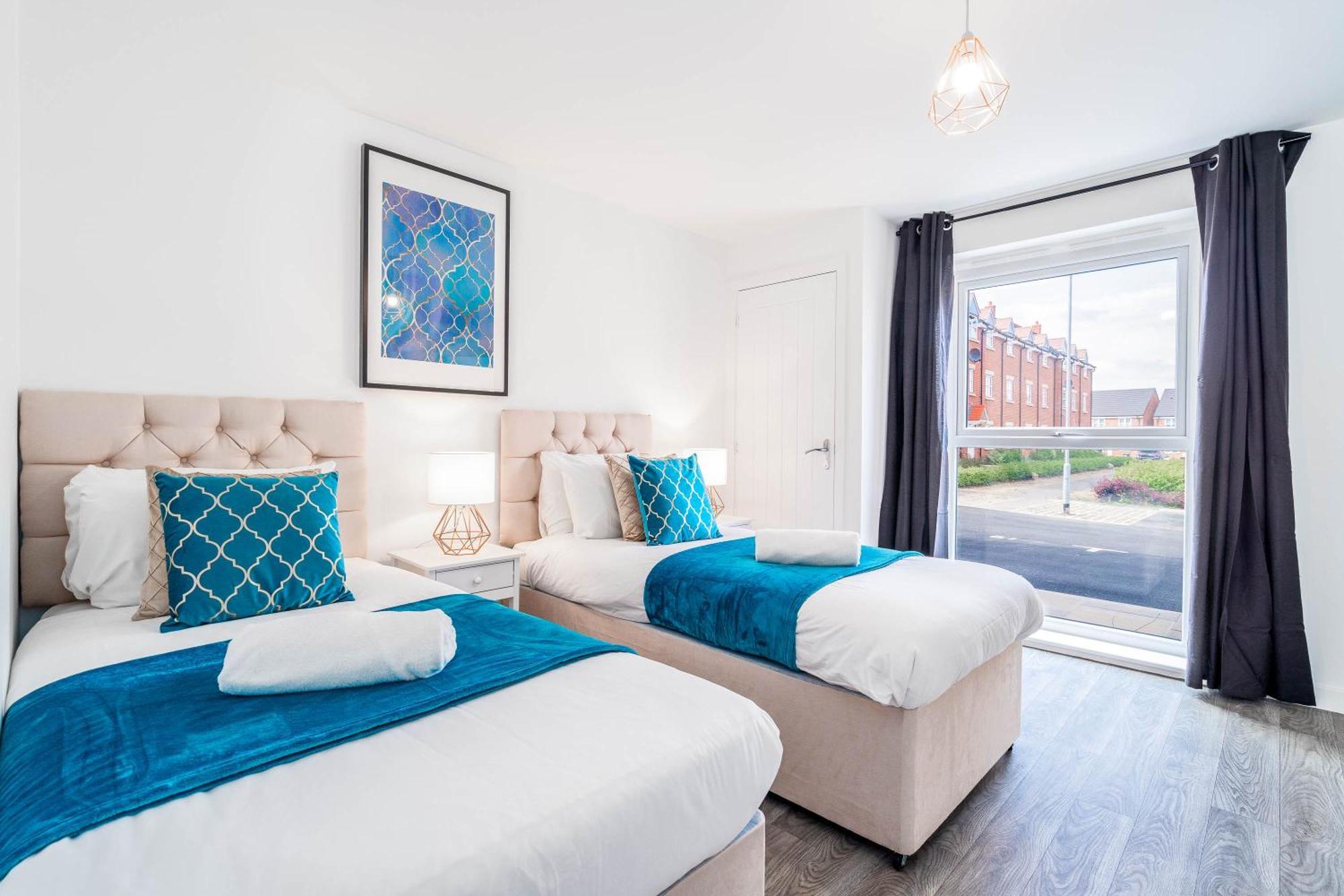 Luxury Apartment - Twin Beds - Selly Oak - Off-Street Parking - Free Netflix & Wifi - Top Rated 9Cc バーミンガム エクステリア 写真