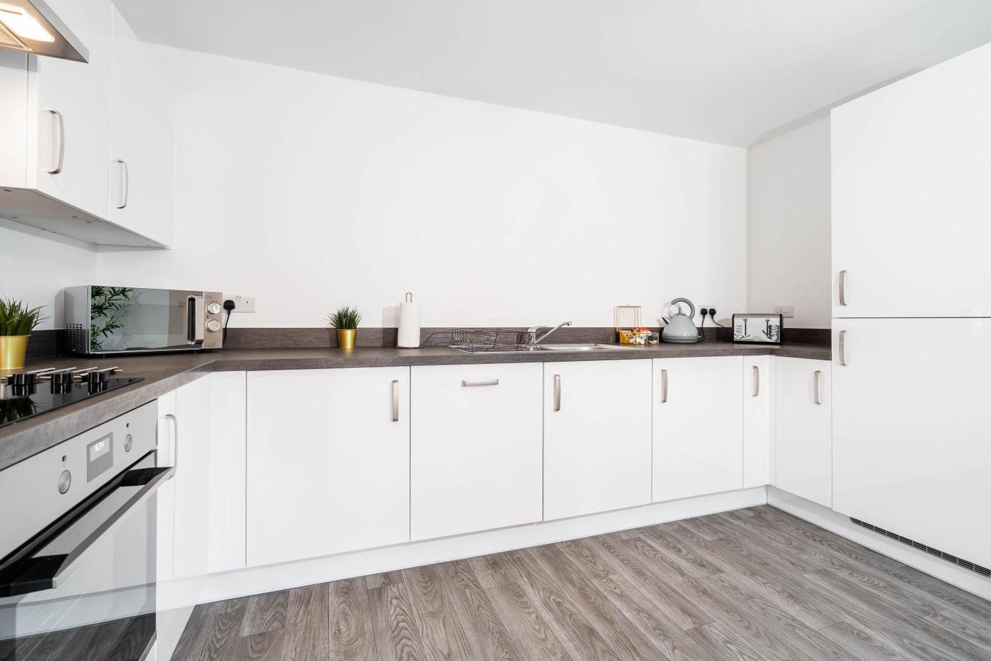 Luxury Apartment - Twin Beds - Selly Oak - Off-Street Parking - Free Netflix & Wifi - Top Rated 9Cc バーミンガム エクステリア 写真